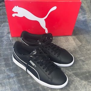 BLACK PUMAS W/ BOX